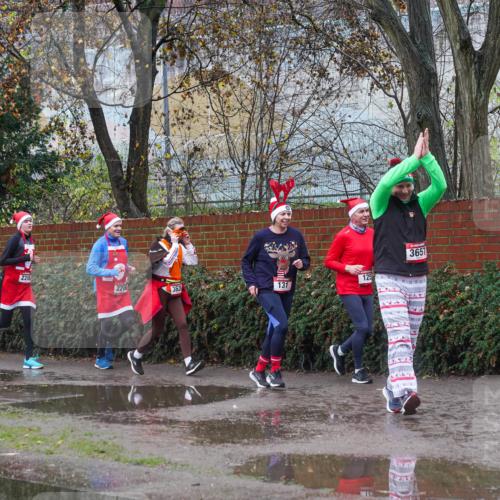 07.12.2025 - St. Pauli X-Mass-Run No. 15 Michael Burmester http://msf.ph/oto/9429319 07.12.2025 11:24:38 Laufen 237, 2208, 2206, 125, 362, 131, 3657, 2, 18 meine-sportfotos.de