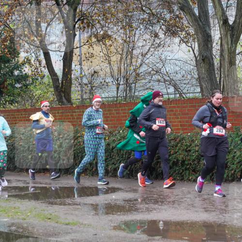 07.12.2025 - St. Pauli X-Mass-Run No. 15 Michael Burmester http://msf.ph/oto/9429330 07.12.2025 11:24:46 Laufen 2935, 1238, 1622, 2011, 283, 287 meine-sportfotos.de