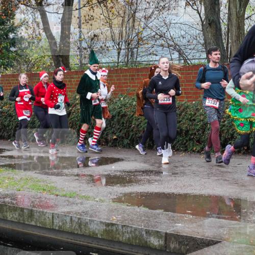 07.12.2025 - St. Pauli X-Mass-Run No. 15 Michael Burmester http://msf.ph/oto/9429332 07.12.2025 09:44:57 Laufen 1121, 003, 46, 178, 535, 3332, 1888 meine-sportfotos.de