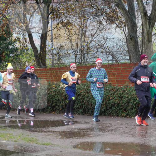 07.12.2025 - St. Pauli X-Mass-Run No. 15 Michael Burmester http://msf.ph/oto/9429333 07.12.2025 11:24:47 Laufen 1238, 2935, 2941, 1239, 1622, 3489, 283 meine-sportfotos.de