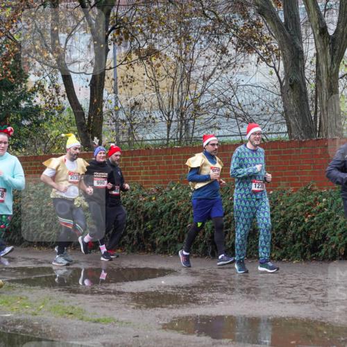 07.12.2025 - St. Pauli X-Mass-Run No. 15 Michael Burmester http://msf.ph/oto/9429334 07.12.2025 11:24:48 Laufen 1238, 200, 2935, 990, 1622, 1239 meine-sportfotos.de