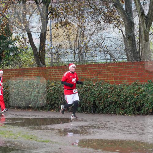 07.12.2025 - St. Pauli X-Mass-Run No. 15 Michael Burmester http://msf.ph/oto/9429355 07.12.2025 11:25:01 Laufen 3793, 2121, 888, 32, 4663 meine-sportfotos.de