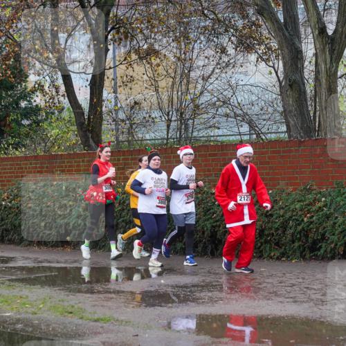 07.12.2025 - St. Pauli X-Mass-Run No. 15 Michael Burmester http://msf.ph/oto/9429358 07.12.2025 11:25:04 Laufen 308, 225, 3800, 2121 meine-sportfotos.de