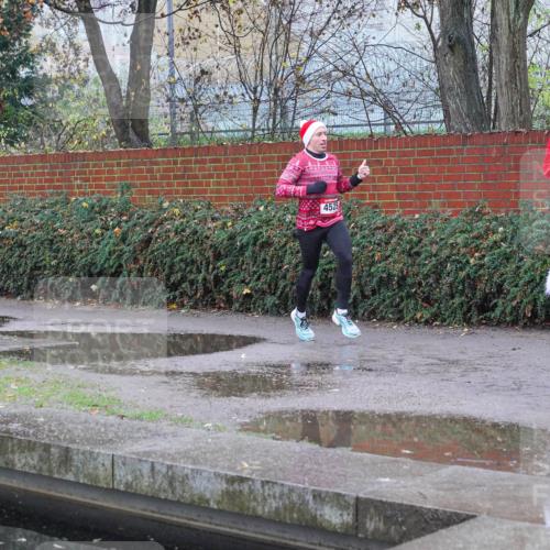 07.12.2025 - St. Pauli X-Mass-Run No. 15 Michael Burmester http://msf.ph/oto/9429762 07.12.2025 09:57:54 Laufen 4525, 1833 meine-sportfotos.de