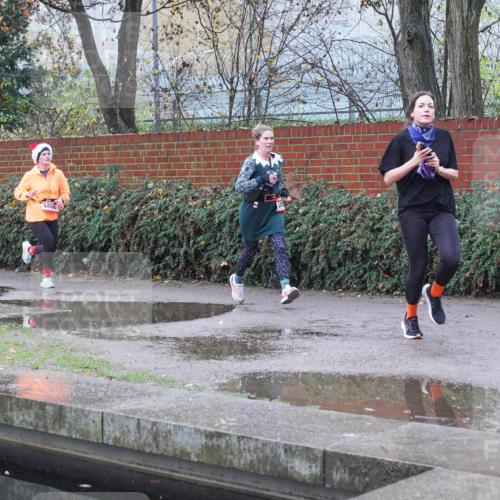 07.12.2025 - St. Pauli X-Mass-Run No. 15 Michael Burmester http://msf.ph/oto/9429906 07.12.2025 10:00:35 Laufen 4466 meine-sportfotos.de