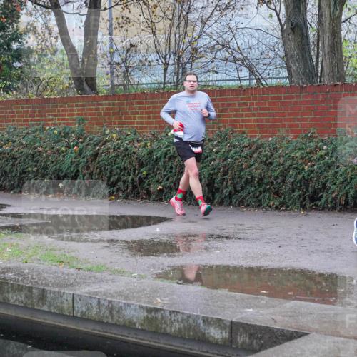 07.12.2025 - St. Pauli X-Mass-Run No. 15 Michael Burmester http://msf.ph/oto/9430107 07.12.2025 10:03:22 Laufen 4005 meine-sportfotos.de