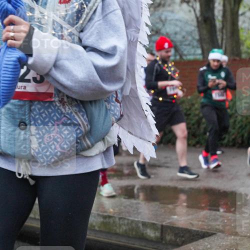 07.12.2025 - St. Pauli X-Mass-Run No. 15 Michael Burmester http://msf.ph/oto/9430128 07.12.2025 10:04:03 Laufen  meine-sportfotos.de