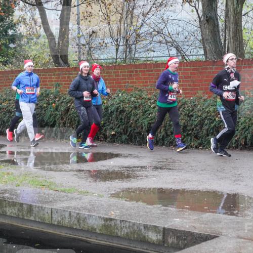 07.12.2025 - St. Pauli X-Mass-Run No. 15 Michael Burmester http://msf.ph/oto/9430145 07.12.2025 10:04:26 Laufen 101, 4448, 4446, 412, 19, 4350, 4875 meine-sportfotos.de