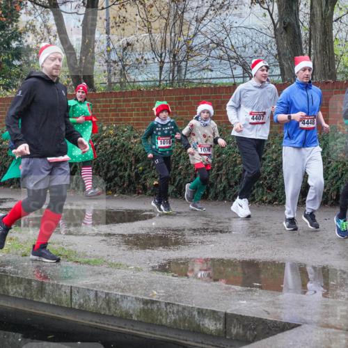 07.12.2025 - St. Pauli X-Mass-Run No. 15 Michael Burmester http://msf.ph/oto/9430147 07.12.2025 10:04:29 Laufen 4454, 1016, 1076, 4407, 4448, 4446 meine-sportfotos.de