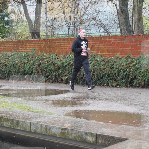 07.12.2025 - St. Pauli X-Mass-Run No. 15 Michael Burmester http://msf.ph/oto/9430268 07.12.2025 10:10:02 Laufen 4761 meine-sportfotos.de
