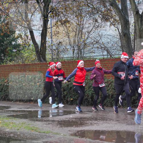 07.12.2025 - St. Pauli X-Mass-Run No. 15 Michael Burmester http://msf.ph/oto/9430348 07.12.2025 10:21:35 Laufen 4211, 2828, 2016, 30, 1675 meine-sportfotos.de