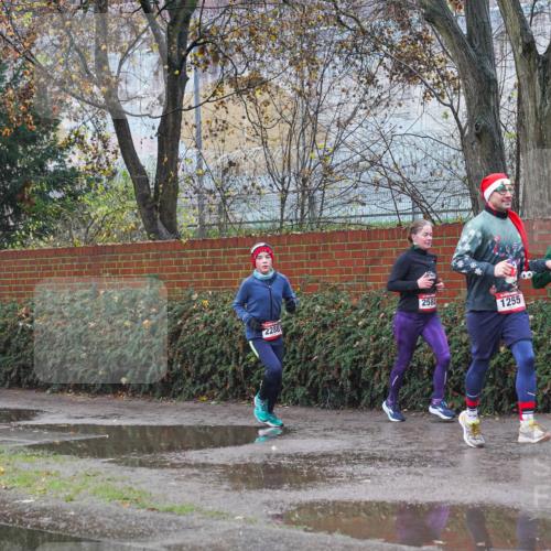 07.12.2025 - St. Pauli X-Mass-Run No. 15 Michael Burmester http://msf.ph/oto/9430372 07.12.2025 10:22:10 Laufen 2288, 258, 1255, 1250 meine-sportfotos.de
