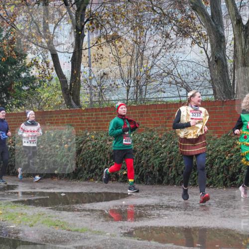 07.12.2025 - St. Pauli X-Mass-Run No. 15 Michael Burmester http://msf.ph/oto/9430393 07.12.2025 10:22:42 Laufen 1153, 2754, 4856, 3237, 3226 meine-sportfotos.de