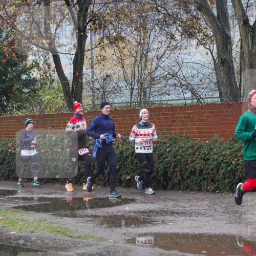 07.12.2025 - St. Pauli X-Mass-Run No. 15 Michael Burmester http://msf.ph/oto/9430394 07.12.2025 10:22:44 Laufen 18, 1936, 2754, 4856, 32 meine-sportfotos.de