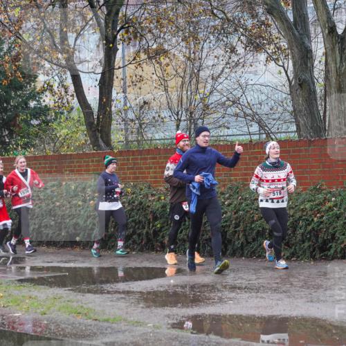 07.12.2025 - St. Pauli X-Mass-Run No. 15 Michael Burmester http://msf.ph/oto/9430395 07.12.2025 10:22:45 Laufen 1814, 1936, 519 meine-sportfotos.de