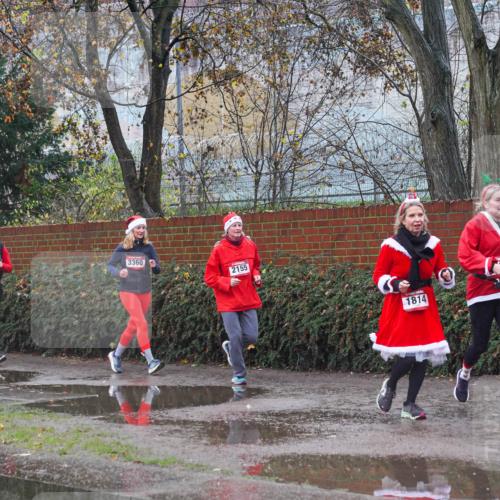 07.12.2025 - St. Pauli X-Mass-Run No. 15 Michael Burmester http://msf.ph/oto/9430398 07.12.2025 10:22:48 Laufen 299, 3360, 2155, 1814 meine-sportfotos.de