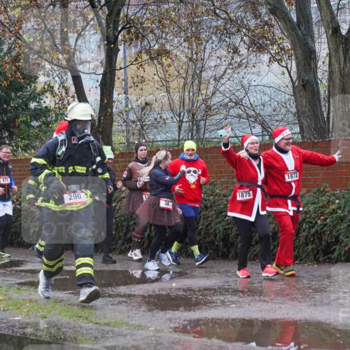 07.12.2025 - St. Pauli X-Mass-Run No. 15 Michael Burmester http://msf.ph/oto/9430454 07.12.2025 10:24:01 Laufen 2594, 4876, 571, 1872, 290, 12, 1875, 38 meine-sportfotos.de