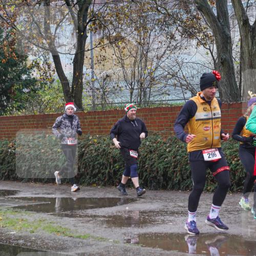 07.12.2025 - St. Pauli X-Mass-Run No. 15 Michael Burmester http://msf.ph/oto/9430468 07.12.2025 10:24:08 Laufen 4621, 1823, 2536, 296, 416, 33 meine-sportfotos.de