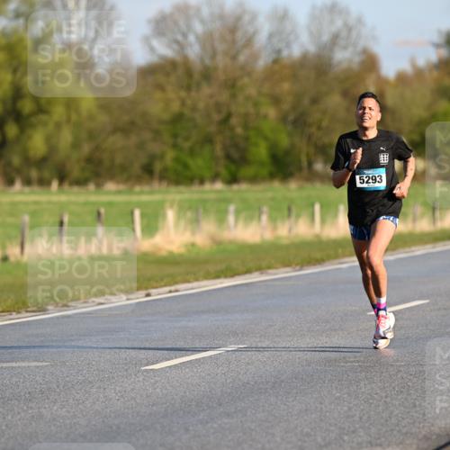 12.04.2026 - 45. Internationalen Wilhelmsburger Insellauf Dr. Thomas Lammeyer http://msf.ph/oto/9430499 12.04.2026 09:06:43 Laufen 5293 meine-sportfotos.de