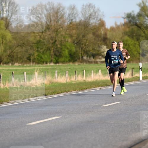 12.04.2026 - 45. Internationalen Wilhelmsburger Insellauf Dr. Thomas Lammeyer http://msf.ph/oto/9430547 12.04.2026 09:07:16 Laufen 17, 4034, 3521 meine-sportfotos.de