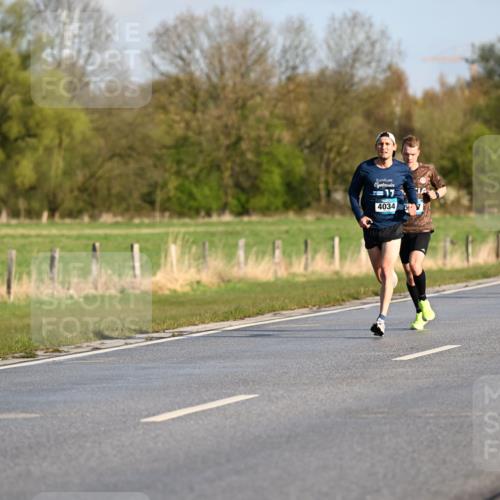 12.04.2026 - 45. Internationalen Wilhelmsburger Insellauf Dr. Thomas Lammeyer http://msf.ph/oto/9430552 12.04.2026 09:07:17 Laufen 17, 4034, 5, 3521, 2408 meine-sportfotos.de