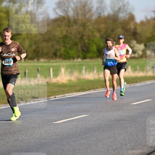 12.04.2026 - 45. Internationalen Wilhelmsburger Insellauf Dr. Thomas Lammeyer http://msf.ph/oto/9430571 12.04.2026 09:07:20 Laufen 17, 5507, 4034 meine-sportfotos.de
