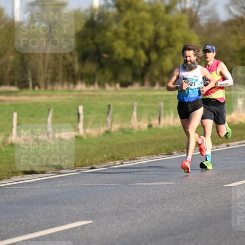 12.04.2026 - 45. Internationalen Wilhelmsburger Insellauf Dr. Thomas Lammeyer http://msf.ph/oto/9430581 12.04.2026 09:07:22 Laufen 2521, 4 meine-sportfotos.de