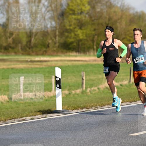 12.04.2026 - 45. Internationalen Wilhelmsburger Insellauf Dr. Thomas Lammeyer http://msf.ph/oto/9430682 12.04.2026 09:08:02 Laufen 1077, 5274 meine-sportfotos.de