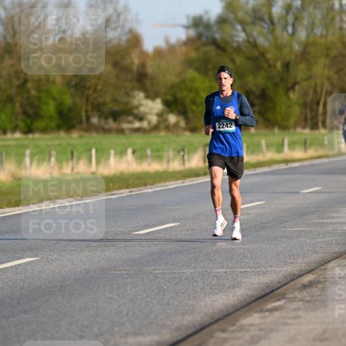 12.04.2026 - 45. Internationalen Wilhelmsburger Insellauf Dr. Thomas Lammeyer http://msf.ph/oto/9430693 12.04.2026 09:08:23 Laufen 2242 meine-sportfotos.de