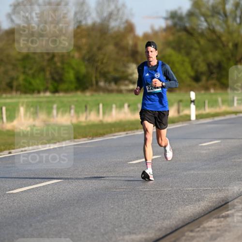 12.04.2026 - 45. Internationalen Wilhelmsburger Insellauf Dr. Thomas Lammeyer http://msf.ph/oto/9430699 12.04.2026 09:08:24 Laufen 224 meine-sportfotos.de