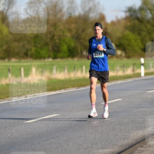 12.04.2026 - 45. Internationalen Wilhelmsburger Insellauf Dr. Thomas Lammeyer http://msf.ph/oto/9430703 12.04.2026 09:08:24 Laufen 2242 meine-sportfotos.de
