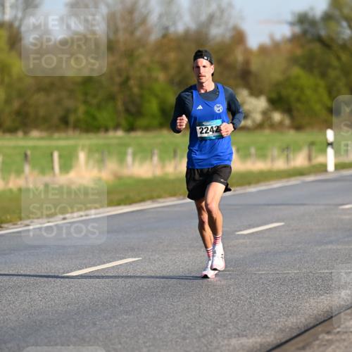 12.04.2026 - 45. Internationalen Wilhelmsburger Insellauf Dr. Thomas Lammeyer http://msf.ph/oto/9430705 12.04.2026 09:08:25 Laufen 2242 meine-sportfotos.de