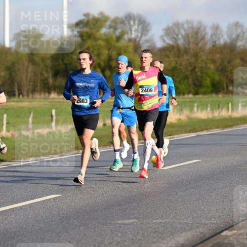 12.04.2026 - 45. Internationalen Wilhelmsburger Insellauf Dr. Thomas Lammeyer http://msf.ph/oto/9430751 12.04.2026 09:08:33 Laufen 2760, 2983, 2409 meine-sportfotos.de