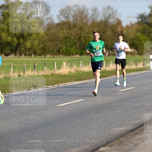 12.04.2026 - 45. Internationalen Wilhelmsburger Insellauf Dr. Thomas Lammeyer http://msf.ph/oto/9430757 12.04.2026 09:08:34 Laufen 4767, 2874, 2873 meine-sportfotos.de