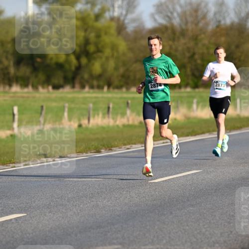 12.04.2026 - 45. Internationalen Wilhelmsburger Insellauf Dr. Thomas Lammeyer http://msf.ph/oto/9430765 12.04.2026 09:08:35 Laufen 2874, 2873 meine-sportfotos.de