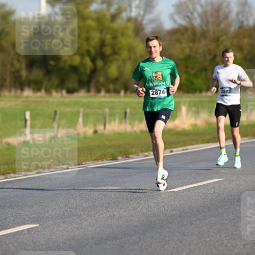 12.04.2026 - 45. Internationalen Wilhelmsburger Insellauf Dr. Thomas Lammeyer http://msf.ph/oto/9430767 12.04.2026 09:08:36 Laufen 2874, 2873 meine-sportfotos.de