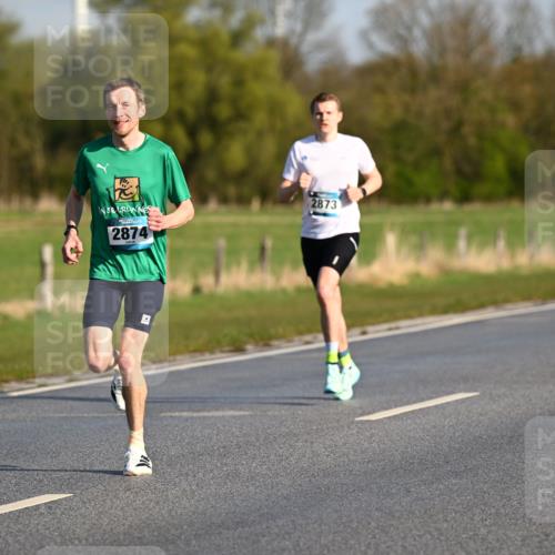 12.04.2026 - 45. Internationalen Wilhelmsburger Insellauf Dr. Thomas Lammeyer http://msf.ph/oto/9430770 12.04.2026 09:08:37 Laufen 2874, 2873 meine-sportfotos.de