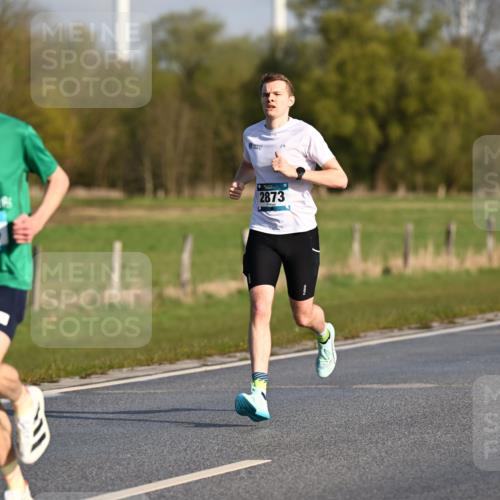 12.04.2026 - 45. Internationalen Wilhelmsburger Insellauf Dr. Thomas Lammeyer http://msf.ph/oto/9430777 12.04.2026 09:08:38 Laufen 2874, 2873, 32 meine-sportfotos.de