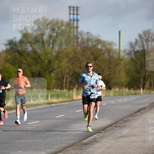 12.04.2026 - 45. Internationalen Wilhelmsburger Insellauf Dr. Thomas Lammeyer http://msf.ph/oto/9430822 12.04.2026 09:09:02 Laufen 5514, 3107 meine-sportfotos.de