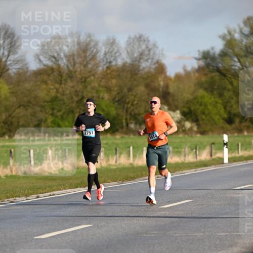 12.04.2026 - 45. Internationalen Wilhelmsburger Insellauf Dr. Thomas Lammeyer http://msf.ph/oto/9430827 12.04.2026 09:09:04 Laufen 2751, 5514 meine-sportfotos.de