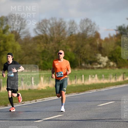 12.04.2026 - 45. Internationalen Wilhelmsburger Insellauf Dr. Thomas Lammeyer http://msf.ph/oto/9430833 12.04.2026 09:09:05 Laufen 2751 meine-sportfotos.de