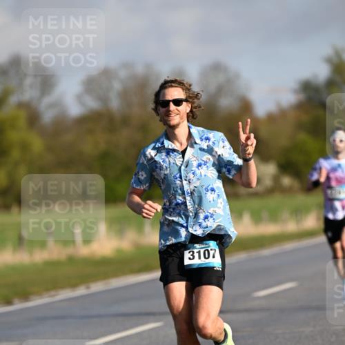 12.04.2026 - 45. Internationalen Wilhelmsburger Insellauf Dr. Thomas Lammeyer http://msf.ph/oto/9430842 12.04.2026 09:09:07 Laufen 3107 meine-sportfotos.de