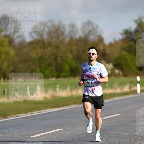12.04.2026 - 45. Internationalen Wilhelmsburger Insellauf Dr. Thomas Lammeyer http://msf.ph/oto/9430849 12.04.2026 09:09:08 Laufen 2281 meine-sportfotos.de