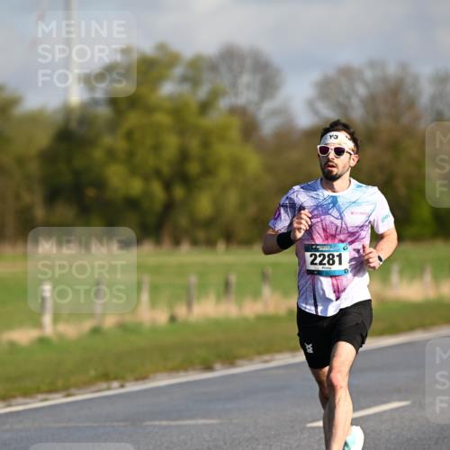 12.04.2026 - 45. Internationalen Wilhelmsburger Insellauf Dr. Thomas Lammeyer http://msf.ph/oto/9430857 12.04.2026 09:09:09 Laufen 2281, 3 meine-sportfotos.de