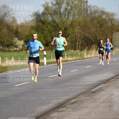 12.04.2026 - 45. Internationalen Wilhelmsburger Insellauf Dr. Thomas Lammeyer http://msf.ph/oto/9430862 12.04.2026 09:09:22 Laufen 3979, 2119 meine-sportfotos.de