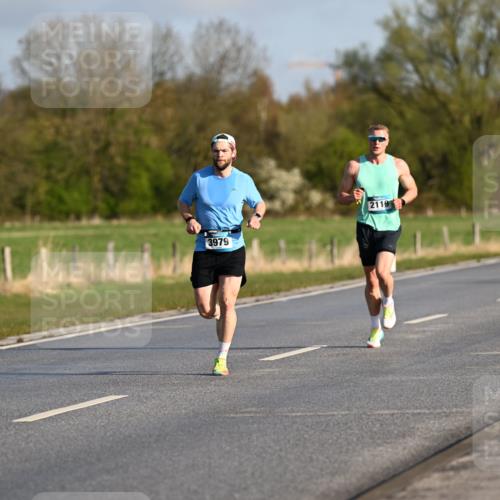 12.04.2026 - 45. Internationalen Wilhelmsburger Insellauf Dr. Thomas Lammeyer http://msf.ph/oto/9430872 12.04.2026 09:09:24 Laufen 3979, 2119 meine-sportfotos.de