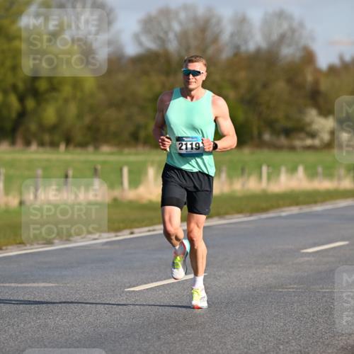12.04.2026 - 45. Internationalen Wilhelmsburger Insellauf Dr. Thomas Lammeyer http://msf.ph/oto/9430893 12.04.2026 09:09:27 Laufen 2119 meine-sportfotos.de