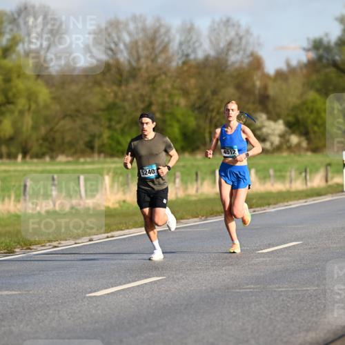 12.04.2026 - 45. Internationalen Wilhelmsburger Insellauf Dr. Thomas Lammeyer http://msf.ph/oto/9430899 12.04.2026 09:09:30 Laufen 5240, 4512 meine-sportfotos.de