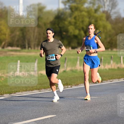 12.04.2026 - 45. Internationalen Wilhelmsburger Insellauf Dr. Thomas Lammeyer http://msf.ph/oto/9430913 12.04.2026 09:09:32 Laufen 5240, 4512 meine-sportfotos.de
