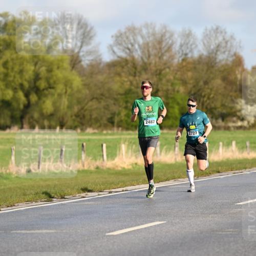 12.04.2026 - 45. Internationalen Wilhelmsburger Insellauf Dr. Thomas Lammeyer http://msf.ph/oto/9430922 12.04.2026 09:09:41 Laufen 2487, 2727, 5237 meine-sportfotos.de